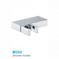 M352